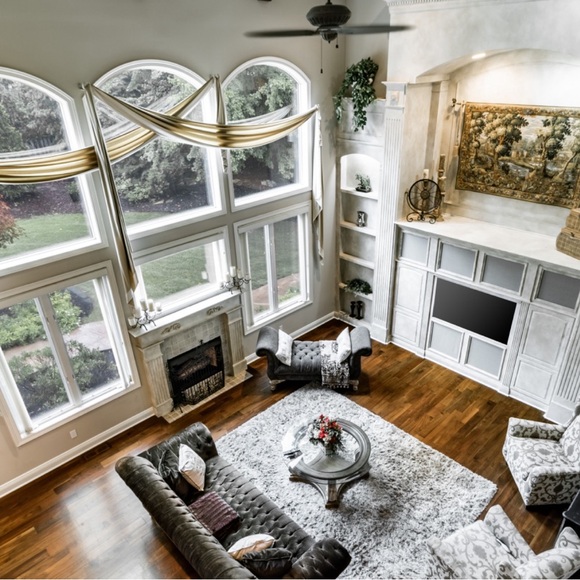 Authentic Vedure Chantilly French Silk Screen tapestry
4ftX5ft101/2 - Picture 4 of 14